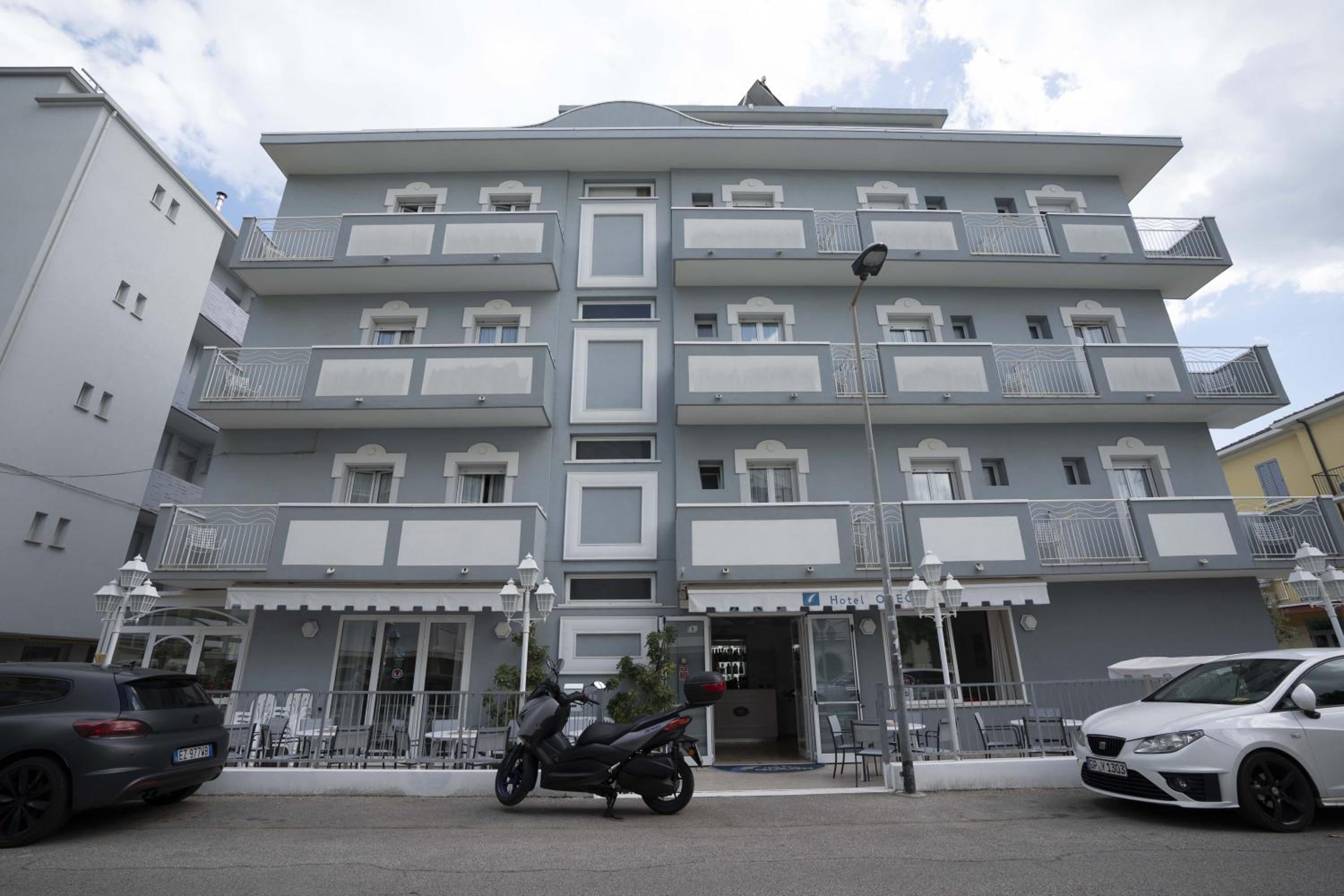 Odeon Hotel 1/47
