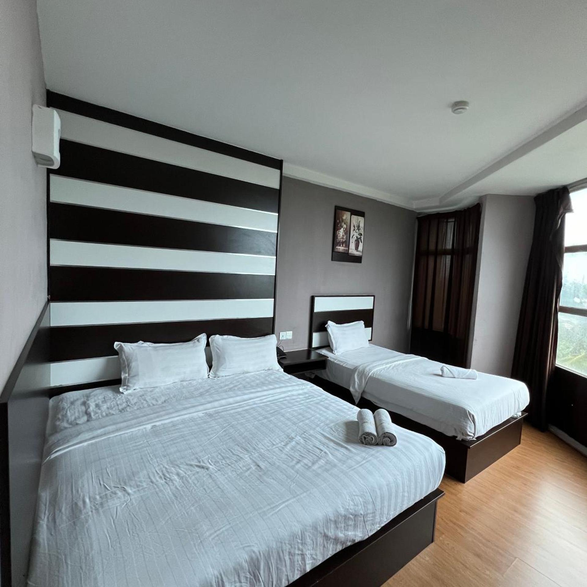 Hotel Zamburger Taman Kapar 20/26
