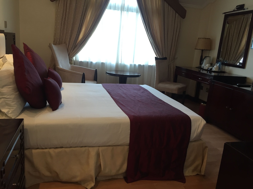 Boma Inn Nairobi 10/50