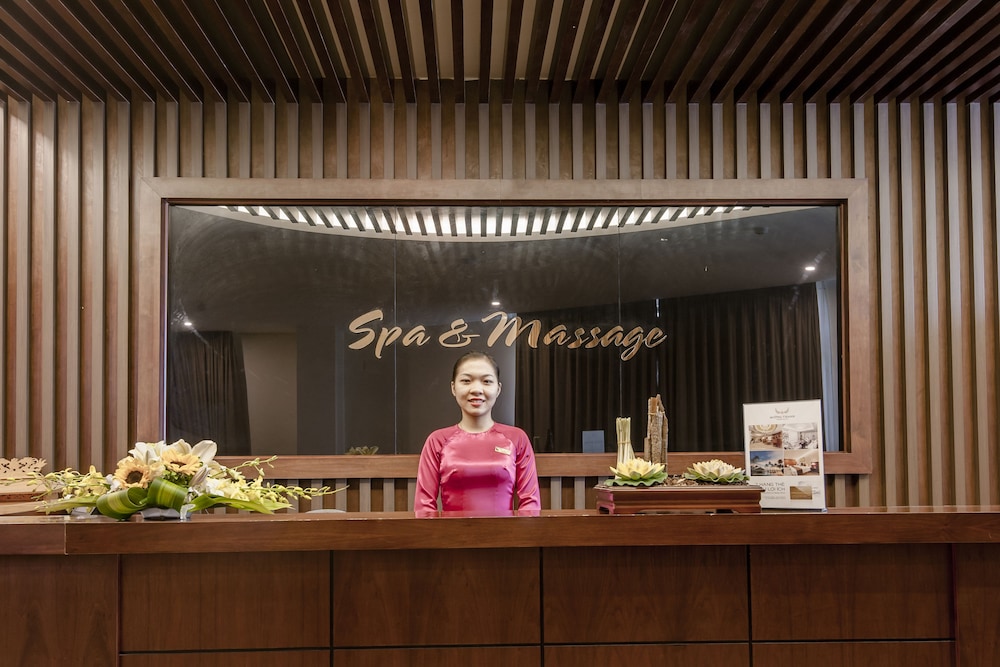 Muong Thanh Grand Lao Cai Hotel 9/63