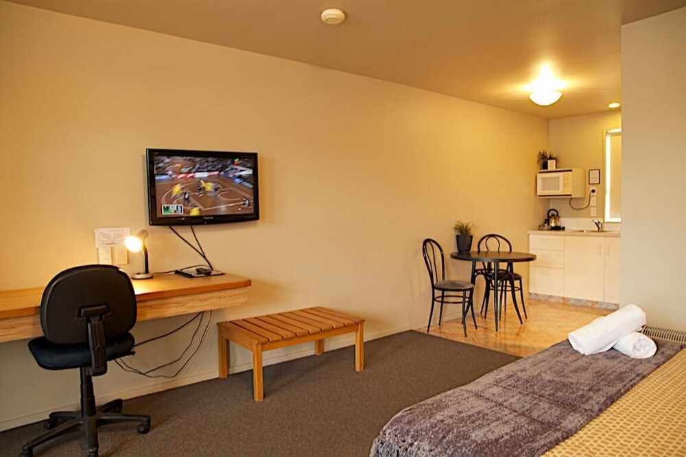 Fitzherbert Court Motel 22/32
