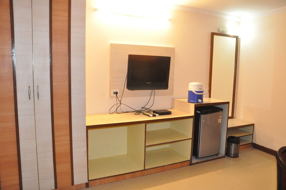 HOTEL MUSKAN PALACE 36/46