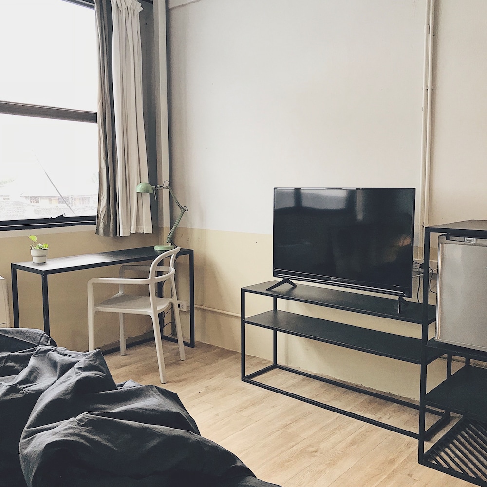 Beige Poshtels Hostel 44/49