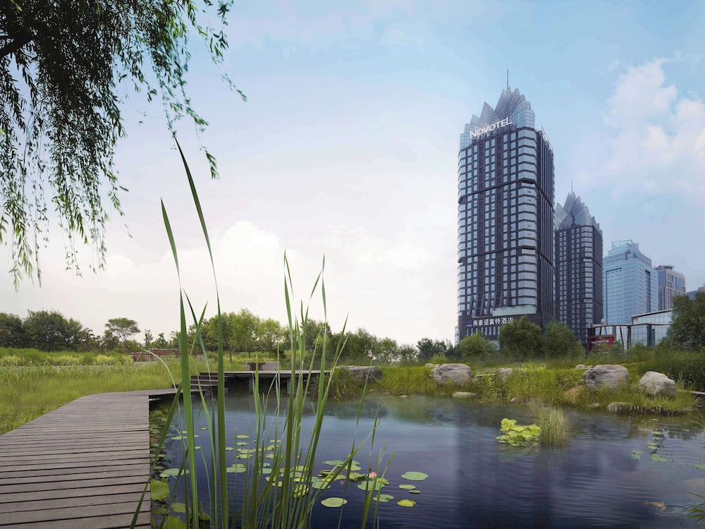 Novotel Zhengzhou Convention Centre 4/49