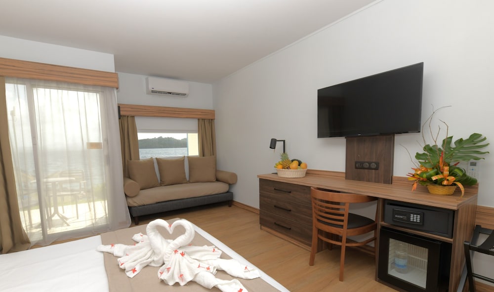 Carayou Hotel Spa 33/68