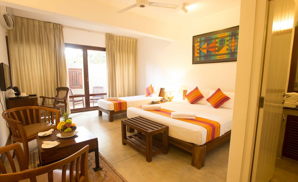 Jaffna Heritage Hotel 24/44