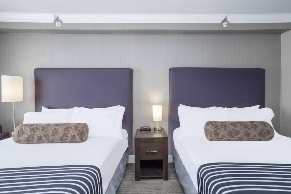 Sandman Hotel & Suites Calgary South 18/65