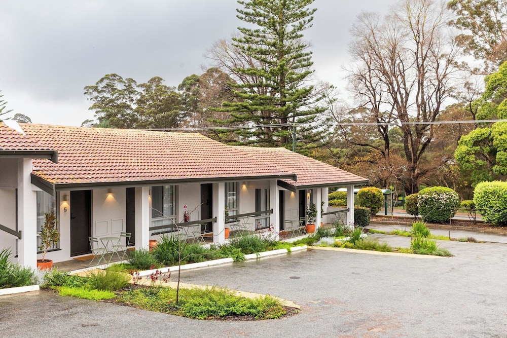 The Lodge at the Denmark Hotel 31/38