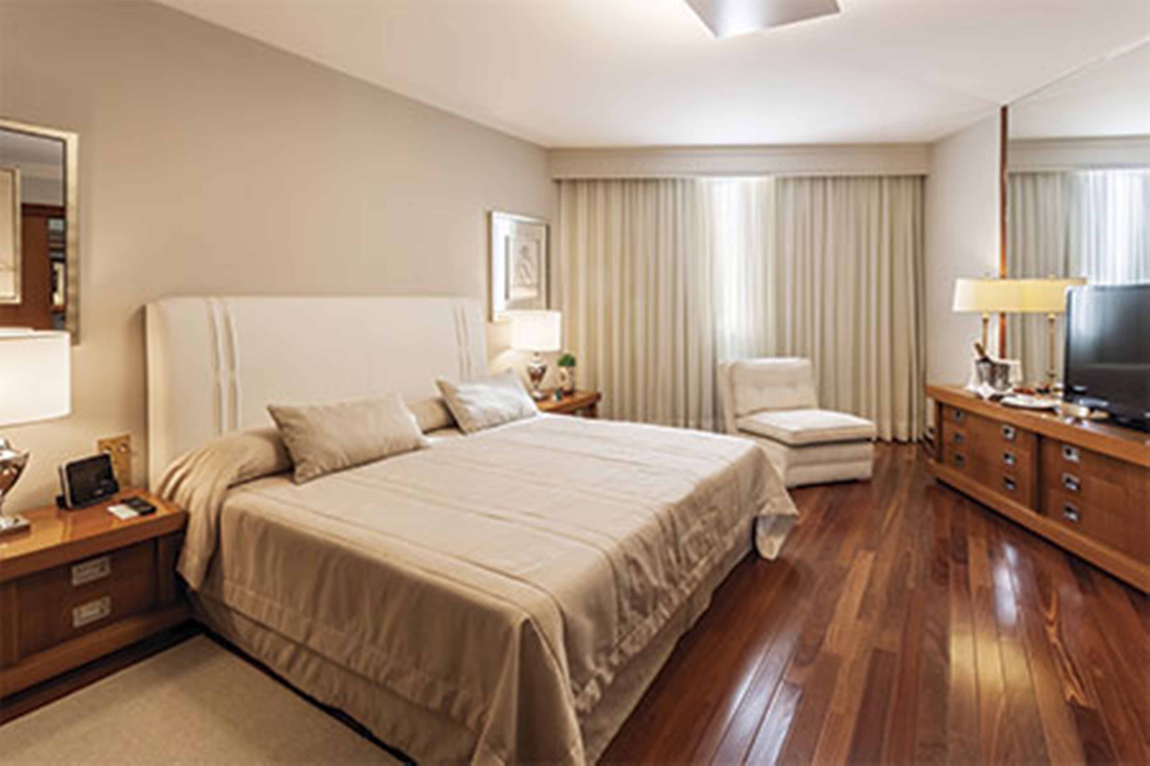 PREMIER, DOUBLE BED
