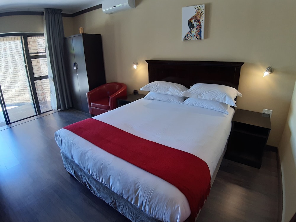 Citystay Ladybrand 7/50