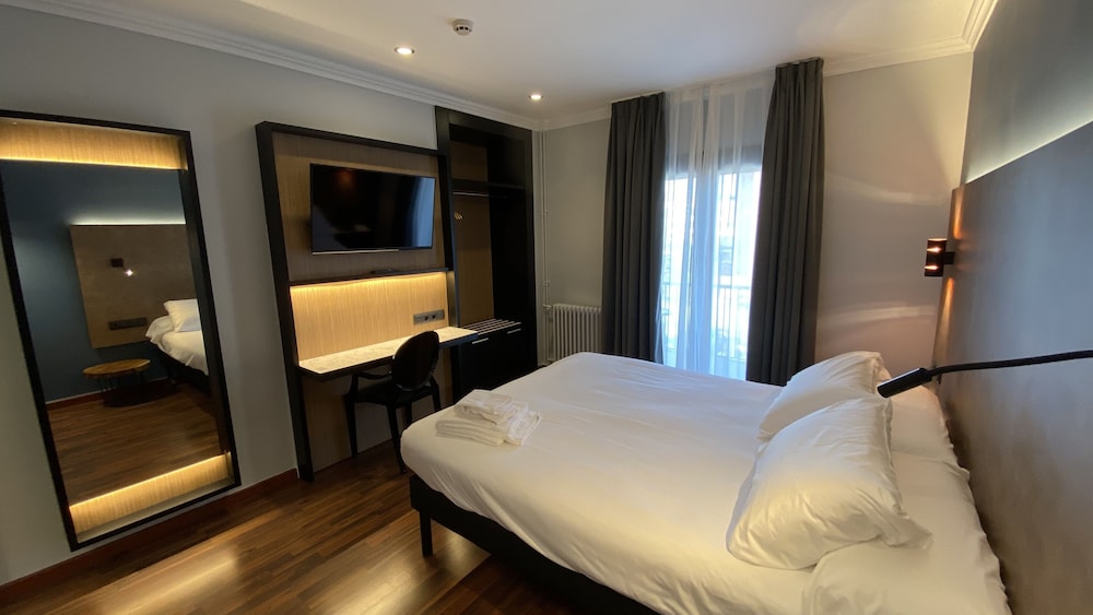 ibis Styles Figueres Ronda 15/49