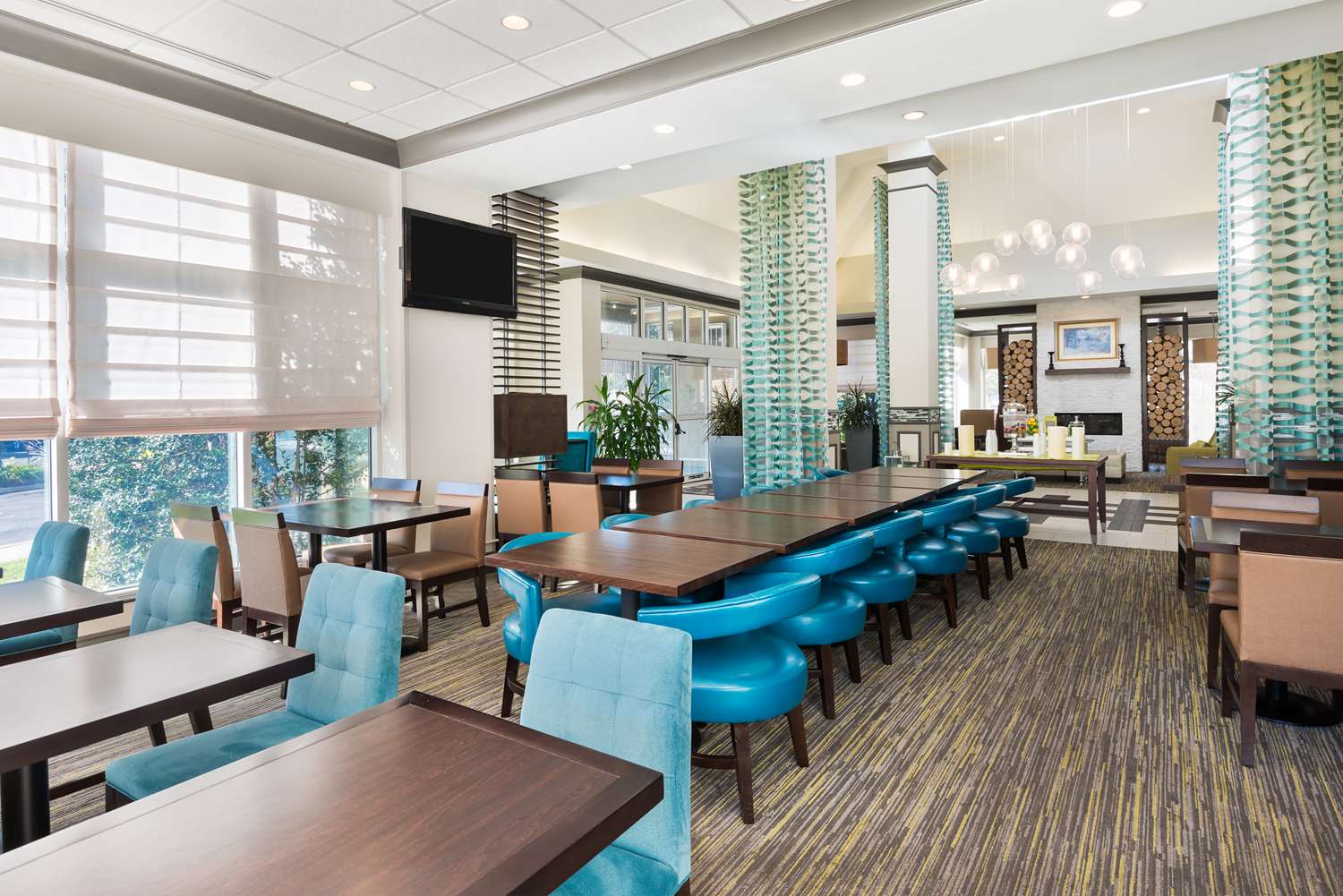 restaurant cafeteria