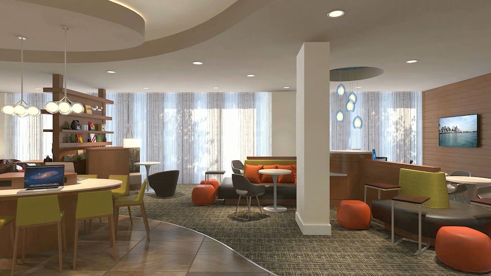 Even Hotels Seattle South Lake Union 66/81