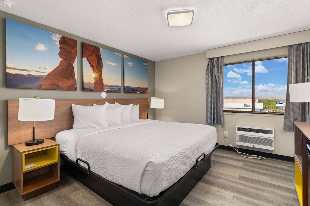 غرفة بسرير كينج، Days Inn by Wyndham Albuquerque I-25 4/10