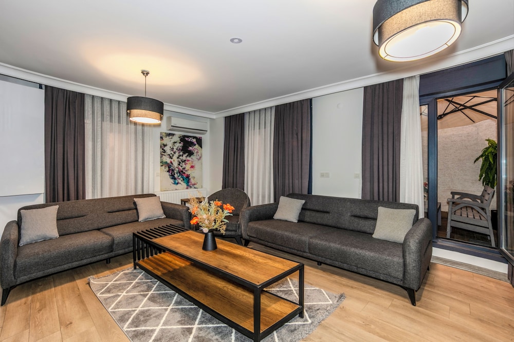 Etiz Residences 29/47