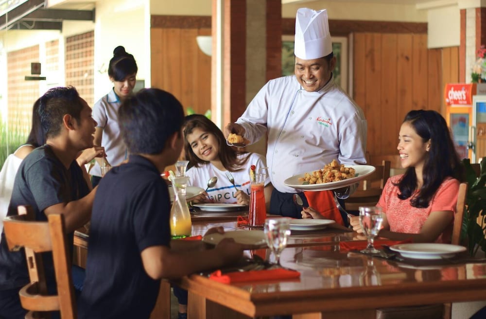 Kusuma Agrowisata Resort Convention Hotel 16/64