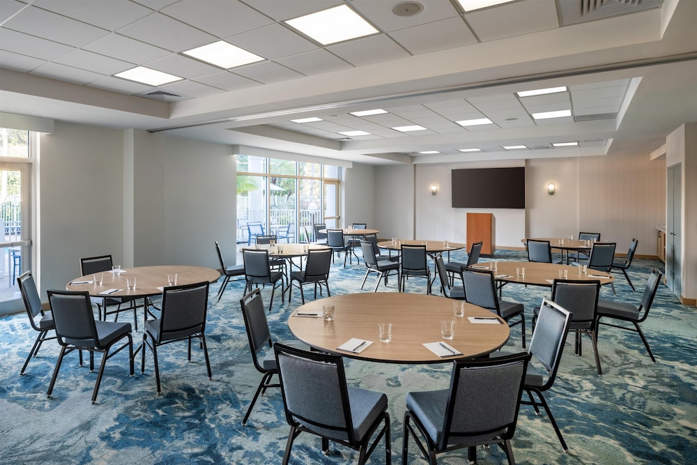 Hyatt Place Coconut Point 59/64