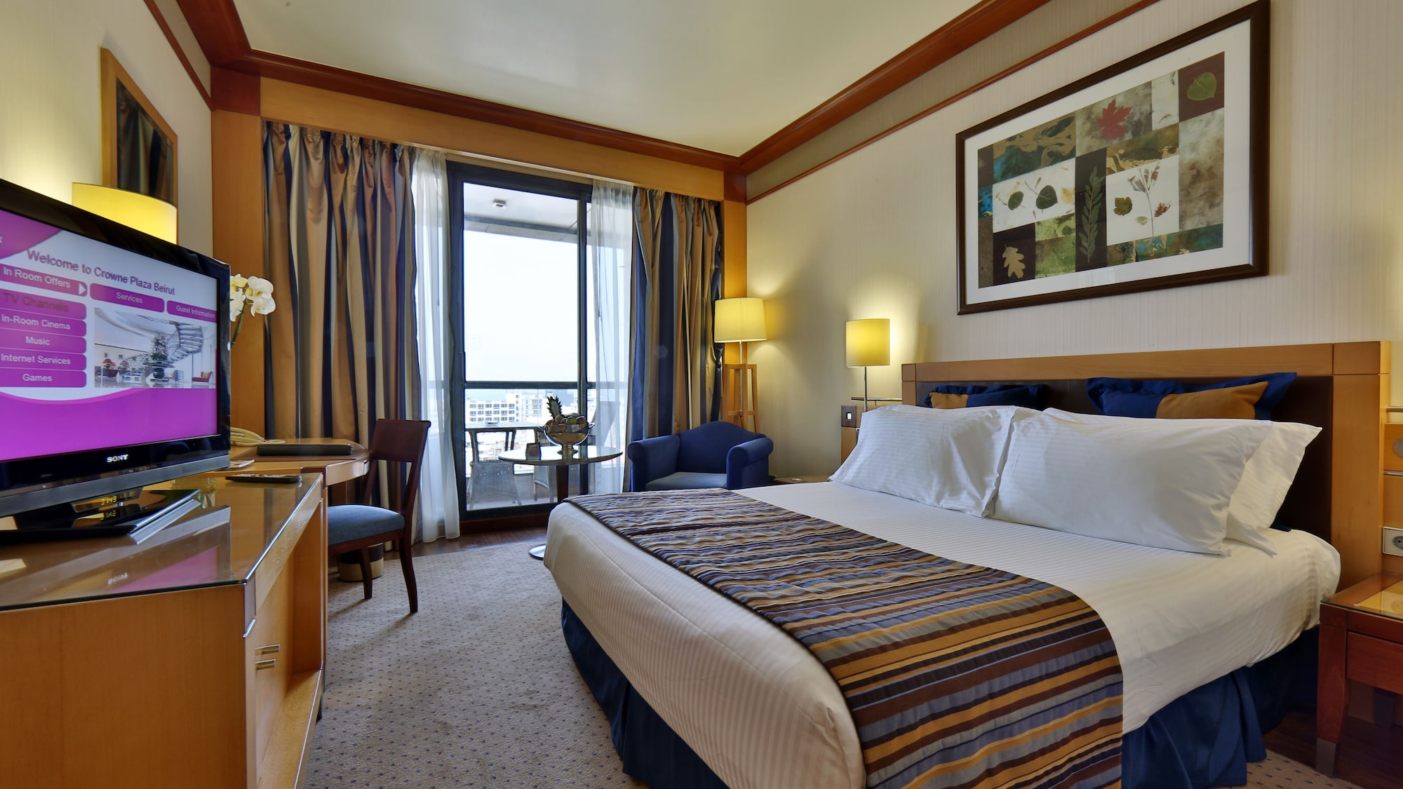 غرفة قياسية بسريرين منفصلين، Crowne Plaza Hotel Beirut 6/10
