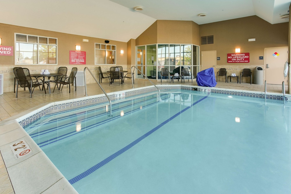 Druri Inn And Suites West Des Moines 21/45