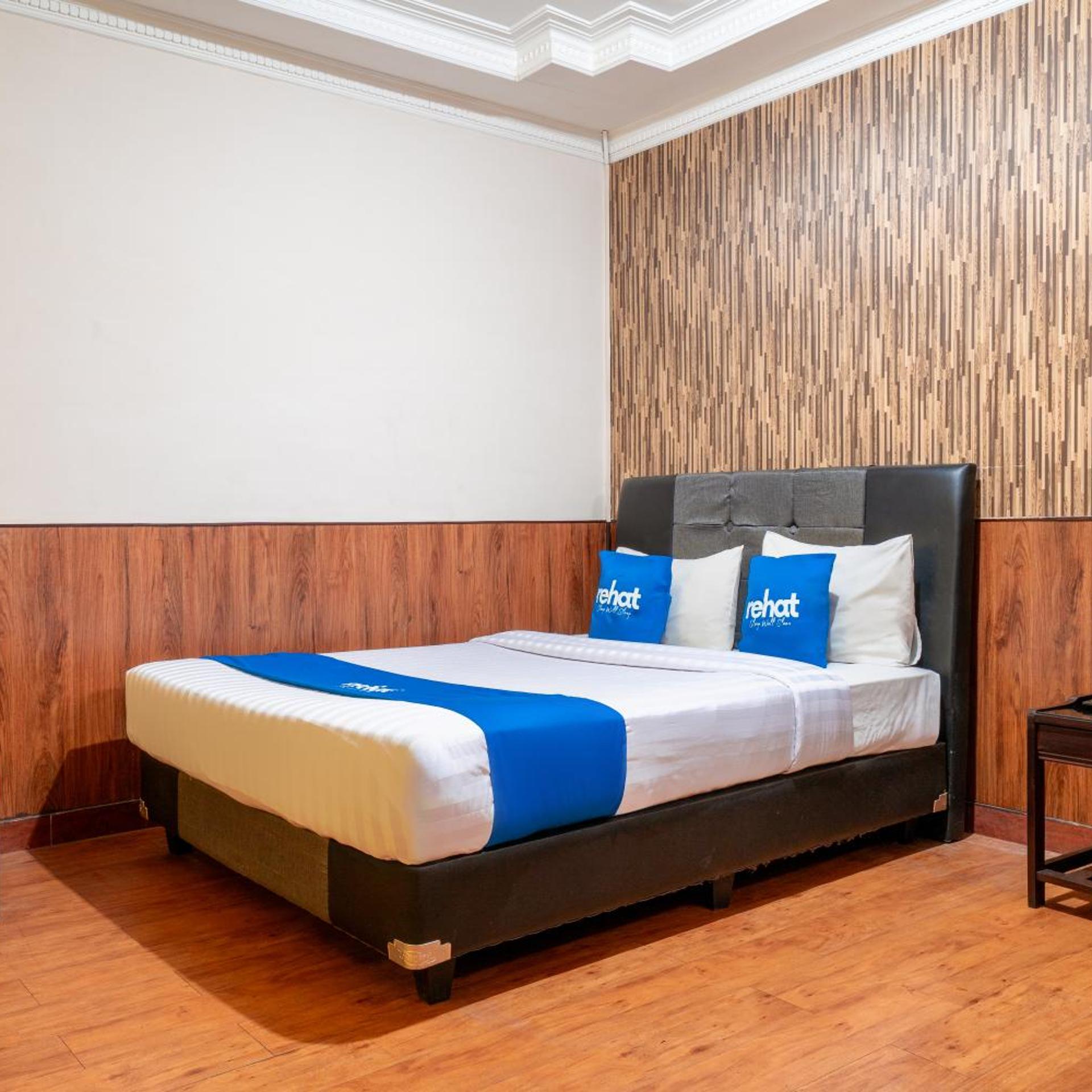 Rehat at Hotel Sabang 17/50