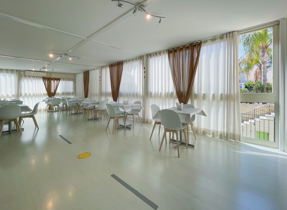 Hotel Sikania 50/74