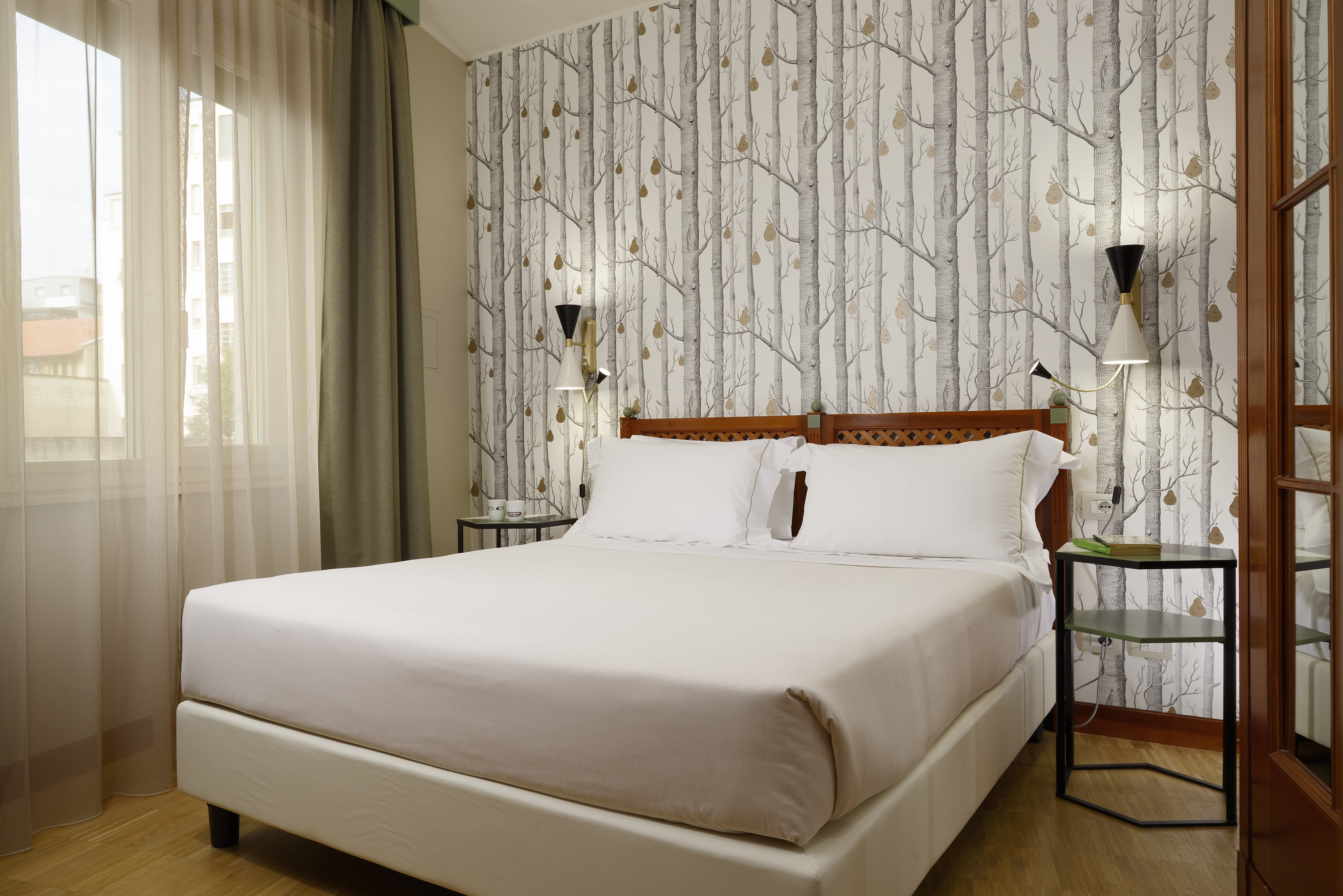 DELUXE, APARTMENT