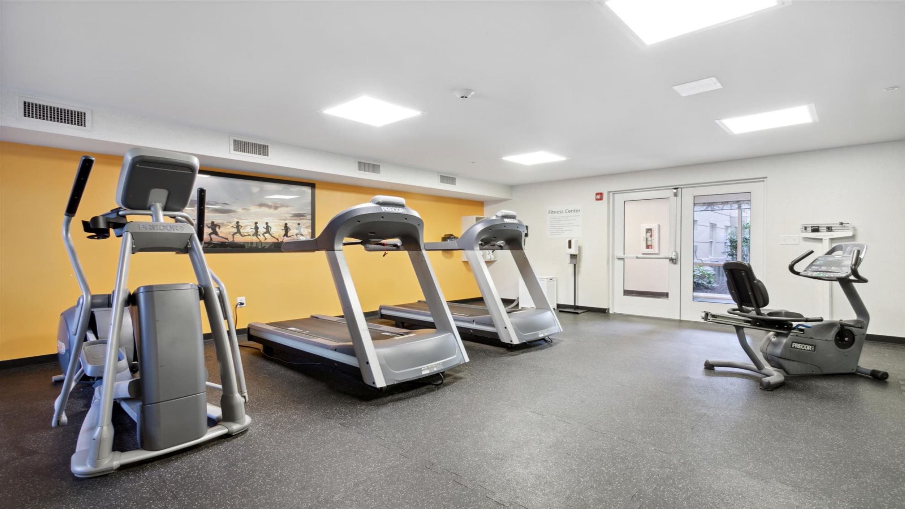 Holiday Inn Express Williamsburg North 41/71