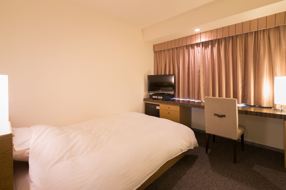 TWIN LEAVES HOTEL IZUMO 12/33