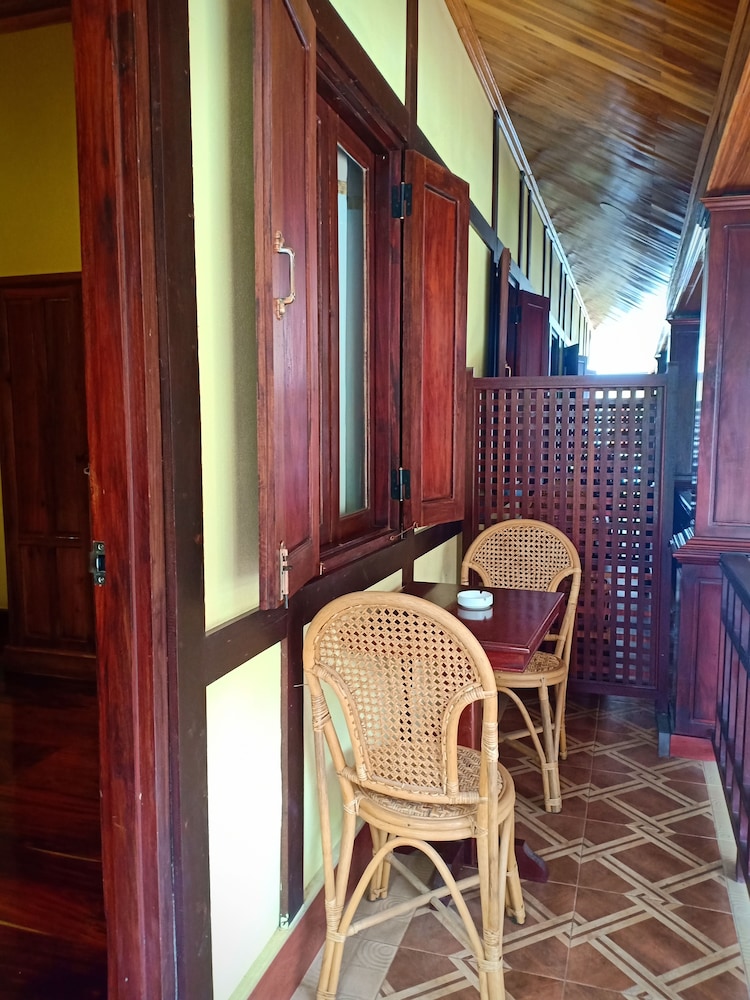 Villa Somphong 40/50