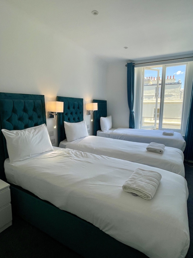 Leisure Inn Hotel 30/56