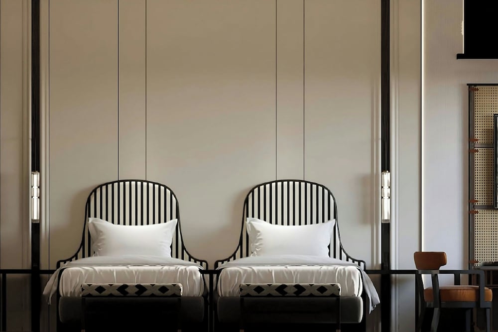 The Millen Penang, Autograph Collection 24/65