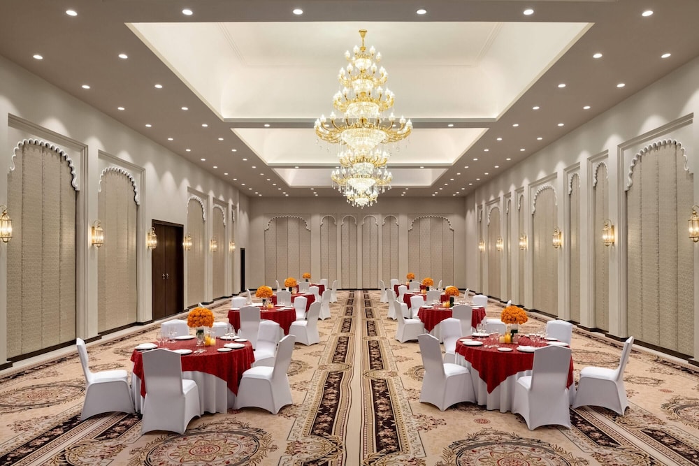 Wyndham Garden Udaipur Bhuwana 50/59