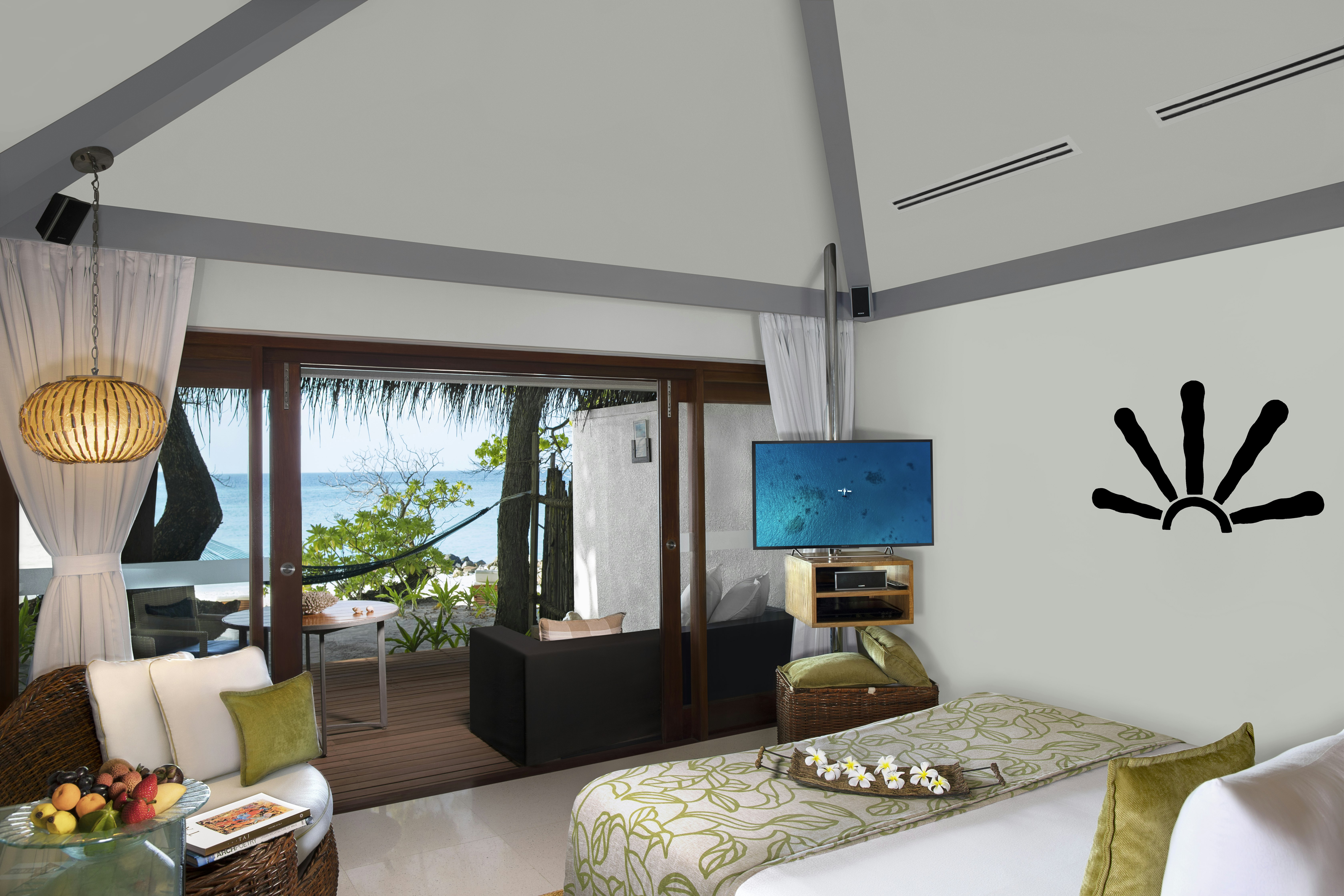Taj Coral Reef Resort and Spa 25/85