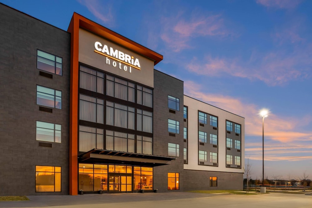Cambria Hotel Euless - DFW Airport South 6/50