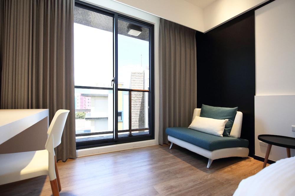 Na San Na Hai B&B 24/50