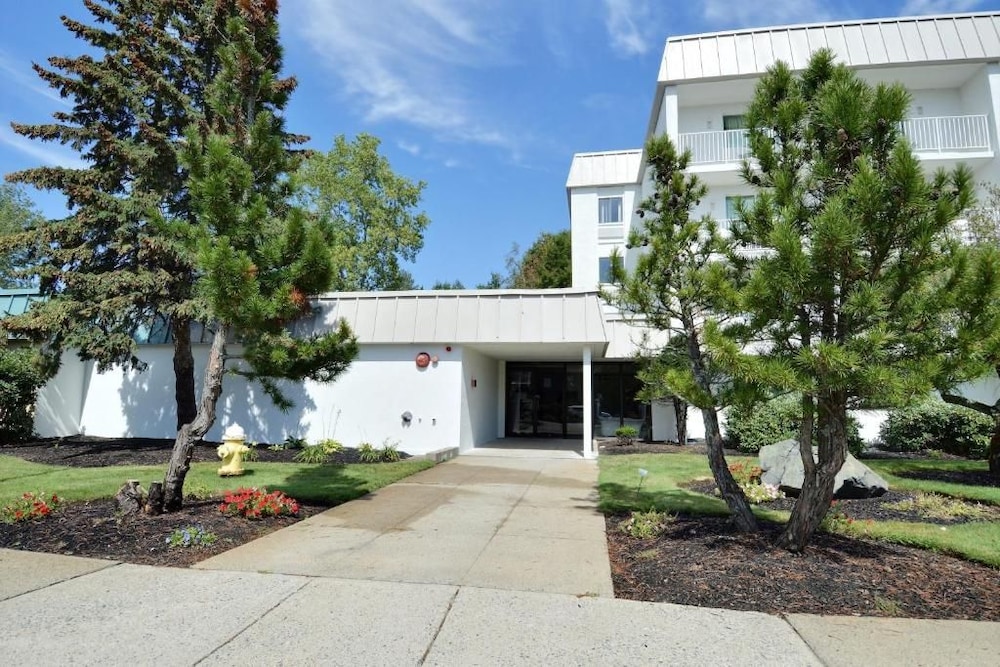 Motel6 Danvers, MA - Boston North 52/58