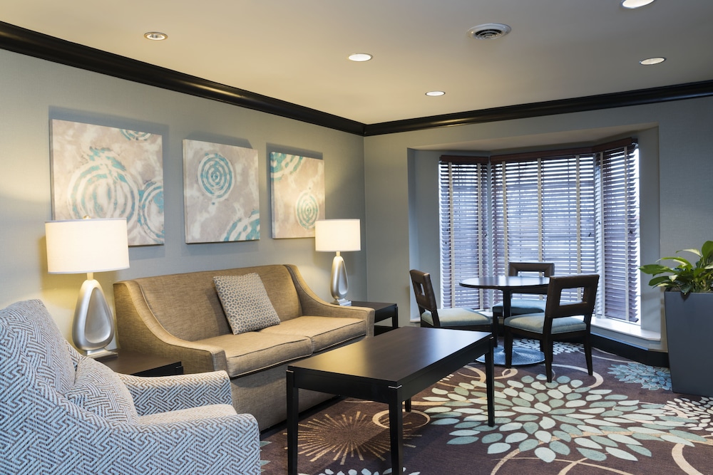 Staybridge Suites Chicago Oakbrook Terrace 40/64