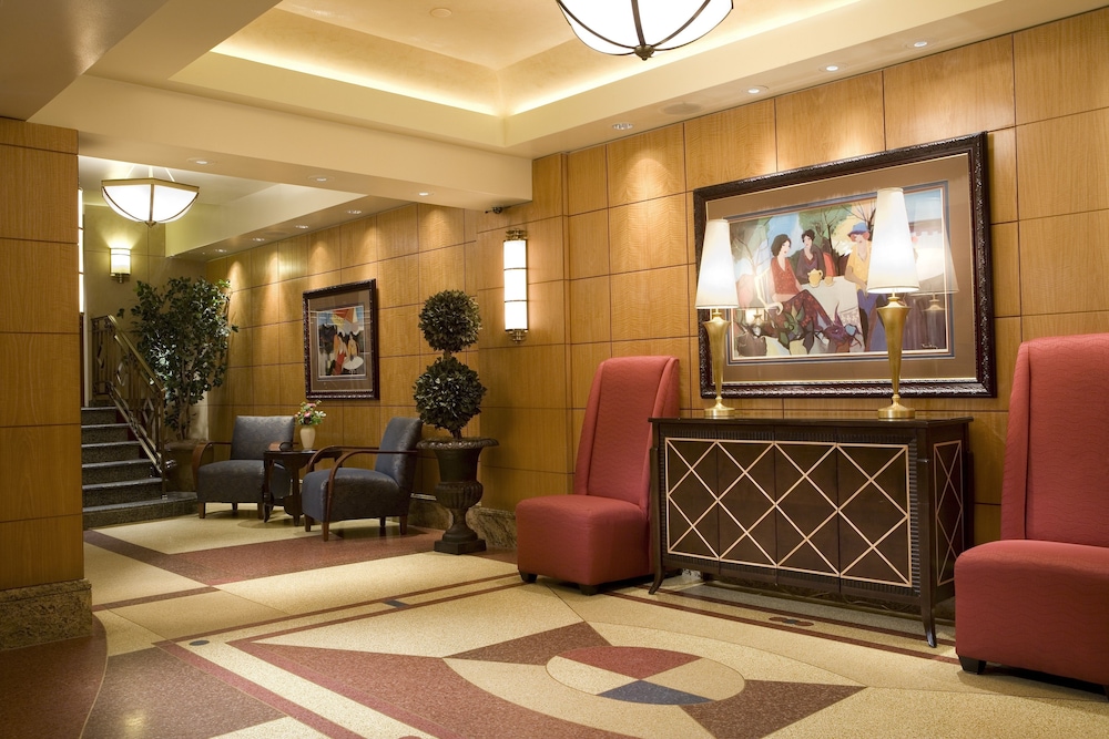 The Belvedere Hotel 6/45