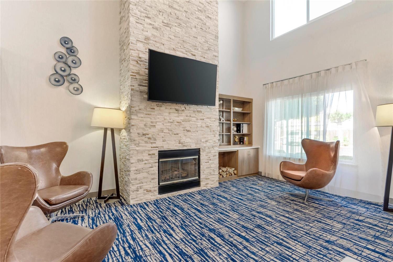 Country Inn & Suites by Radisson, Modesto/Salida 16/18