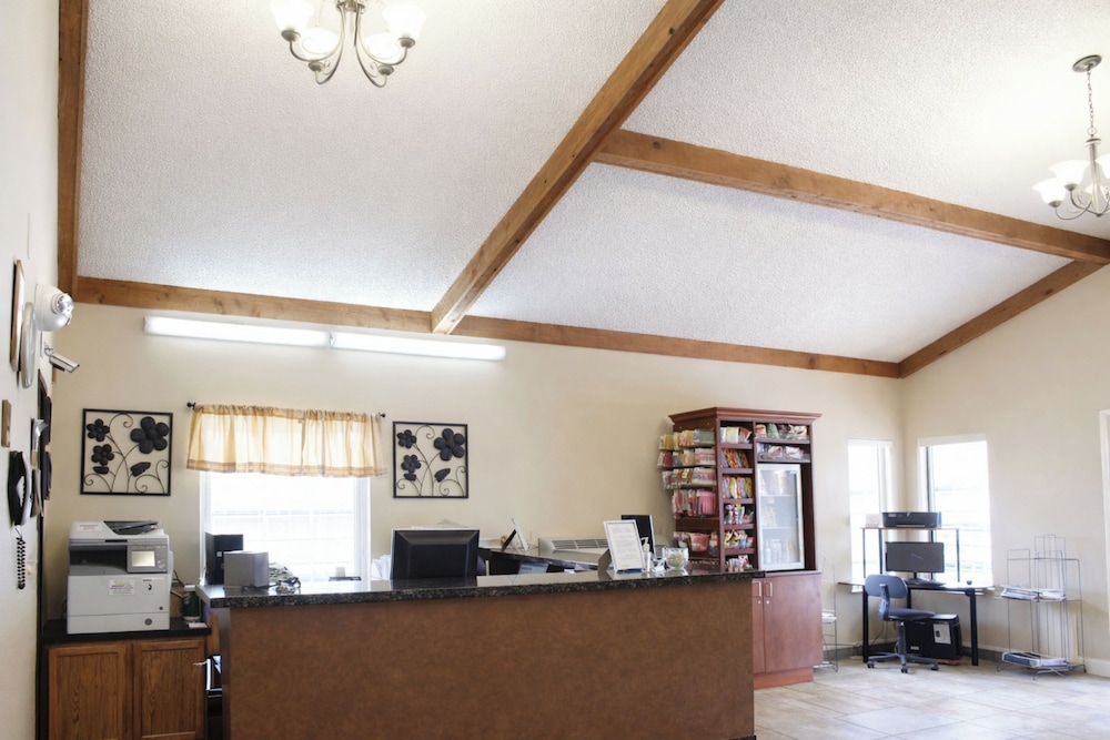 Lone Tree Inn Sidney By Hotel O 8/53