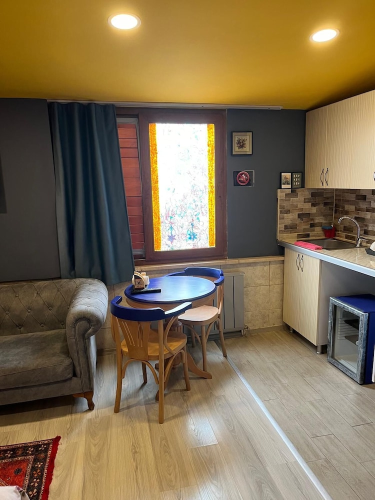Marvel Suites - Adults Only 24/40