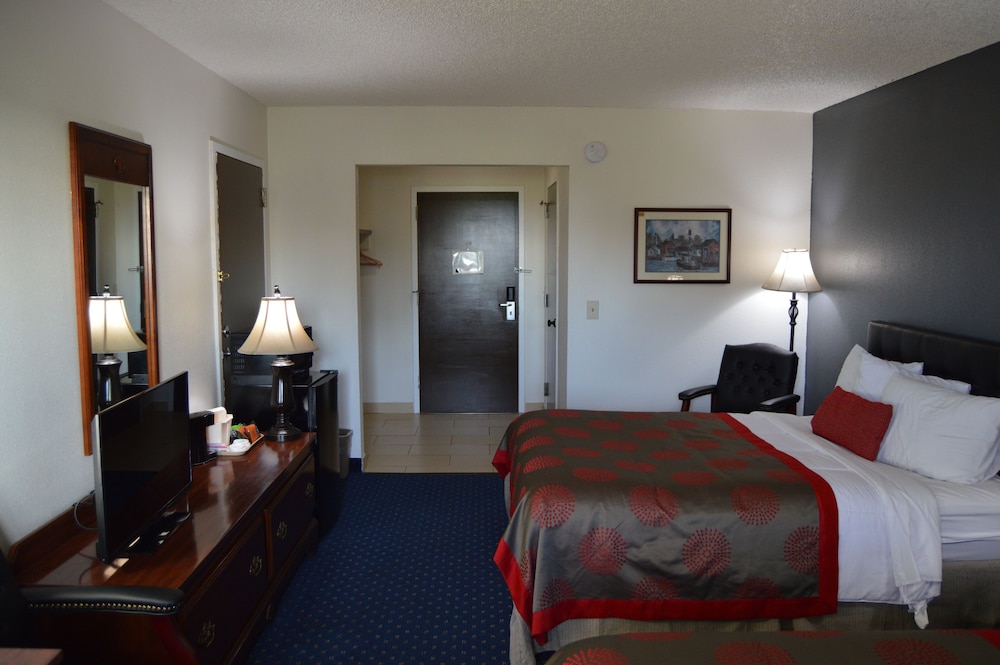 Ramada By Wyndham Arcata 8/43