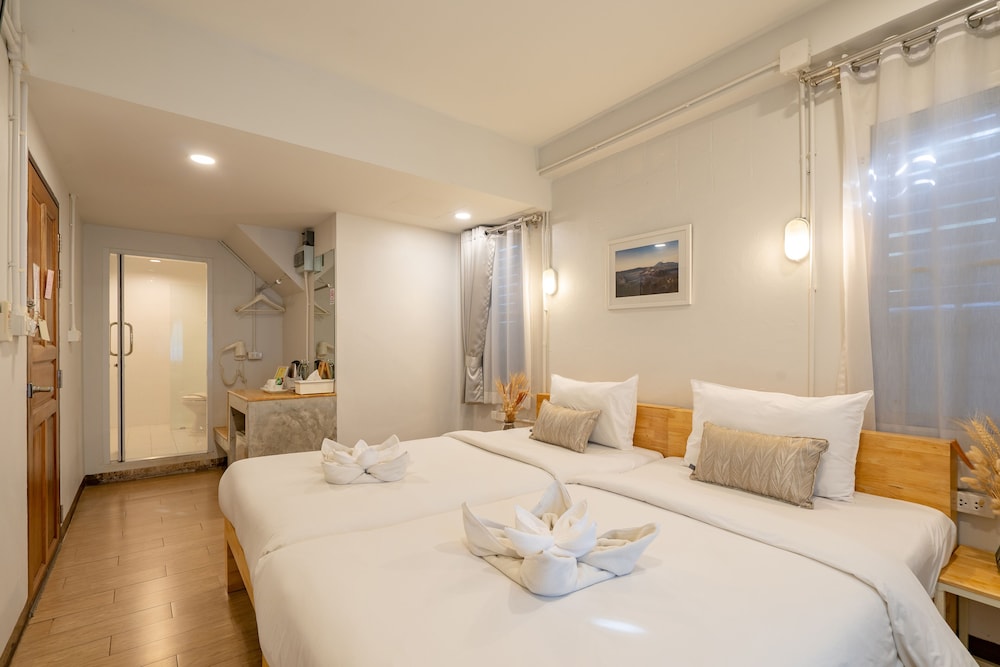 B House Chiangmai Hotel 18/50