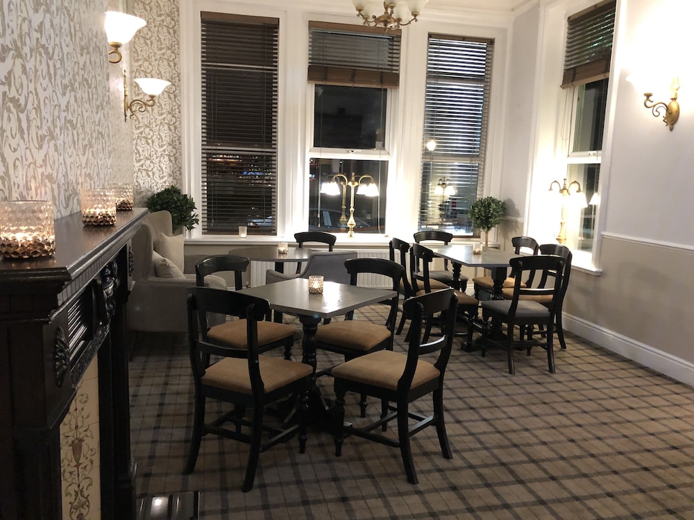 The Clarendon Hotel 22/39