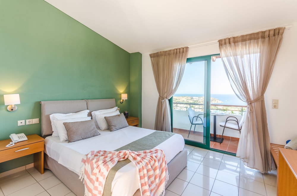 Pela Mare Hotel 30/77