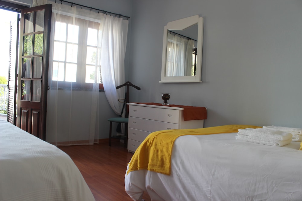 Ericeira Chill Hill 2 Peach Garden 10/50