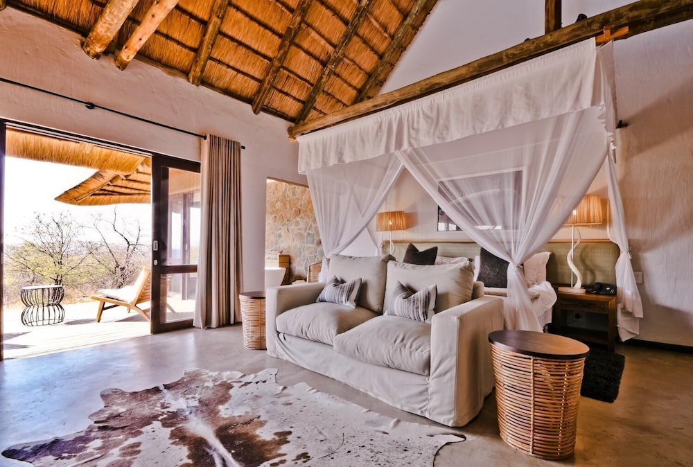 Nambiti Hills Private Game Lodge 19/50