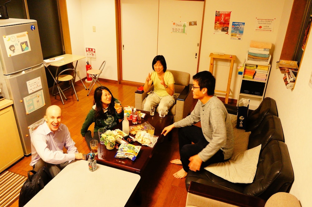 Osaka Tomato Hostel 25/46