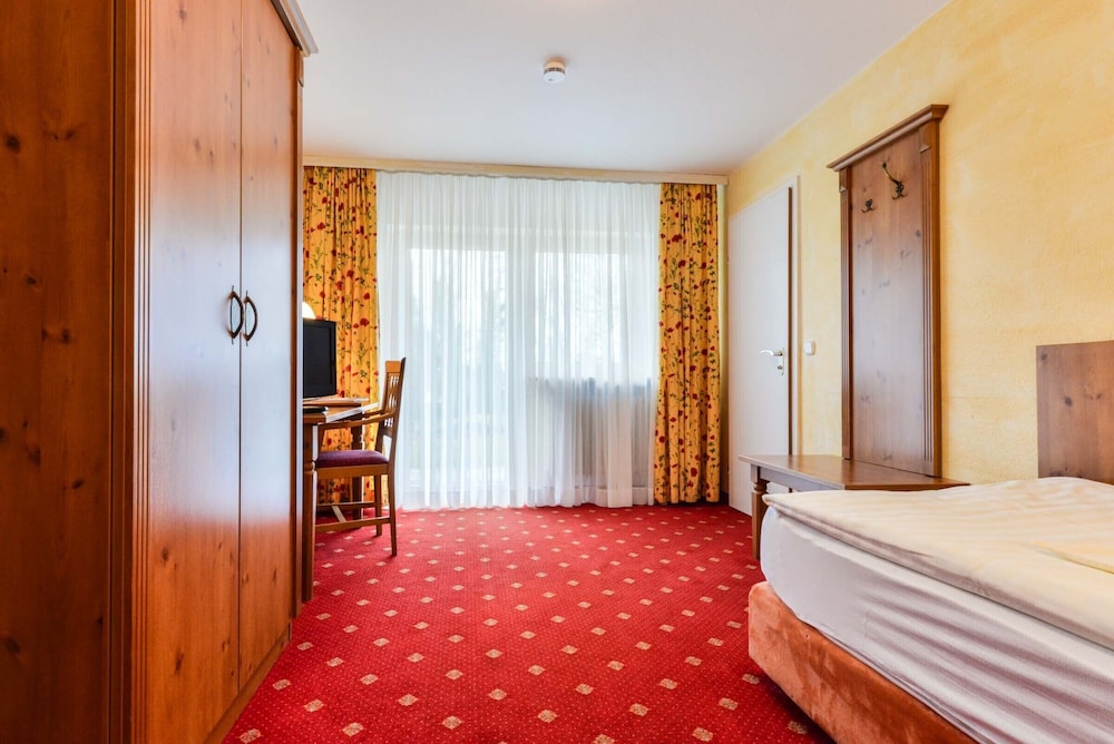 Landhotel Huber Am See 11/45