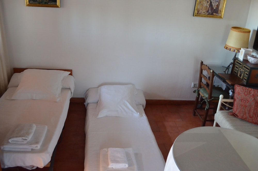 Hotel Santa Isabel La Real 17/66